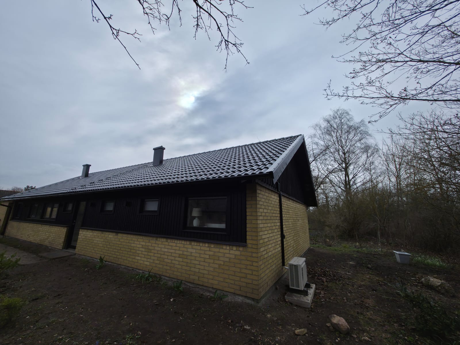 Takomläggning och ny fasad i Lund