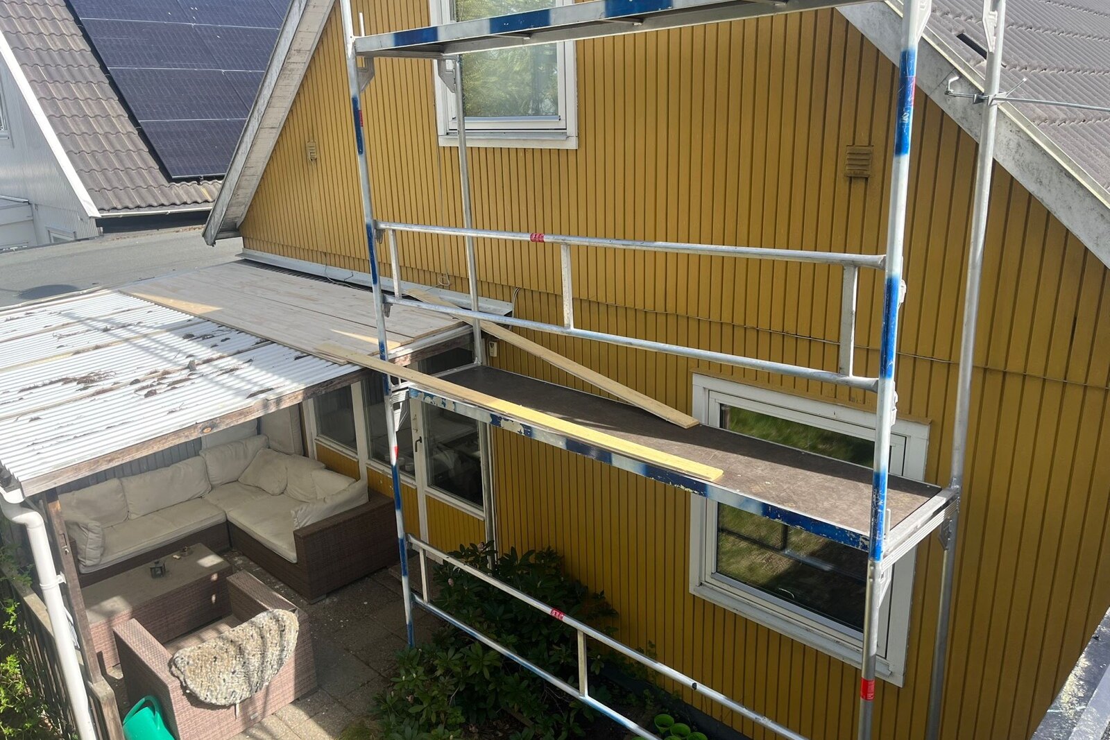 Putsarbete på husfasad utfört av Arbetslag Bygg