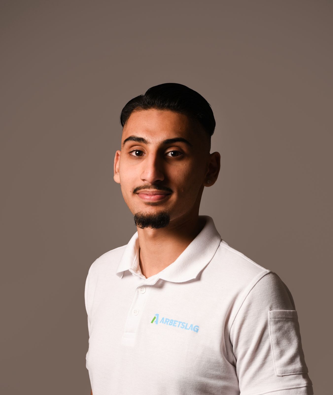 Jaskarn Singh, Hantverkare & Arbetsledare