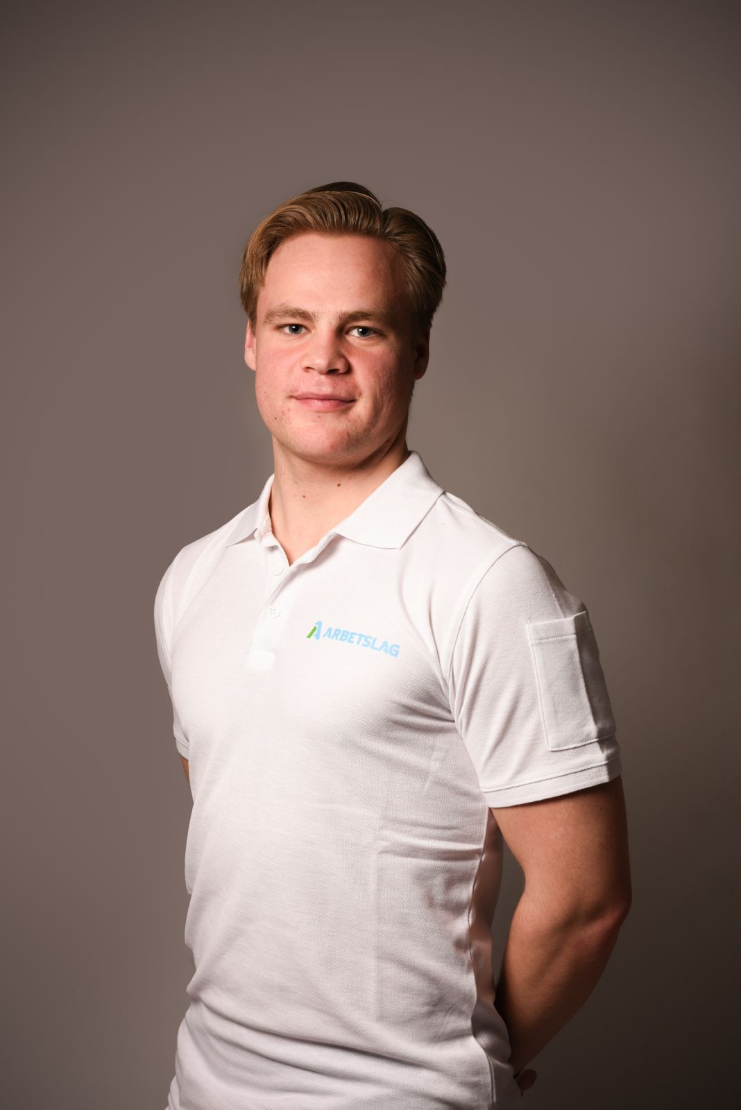 Rafel Thell, Ekonomi & Administration